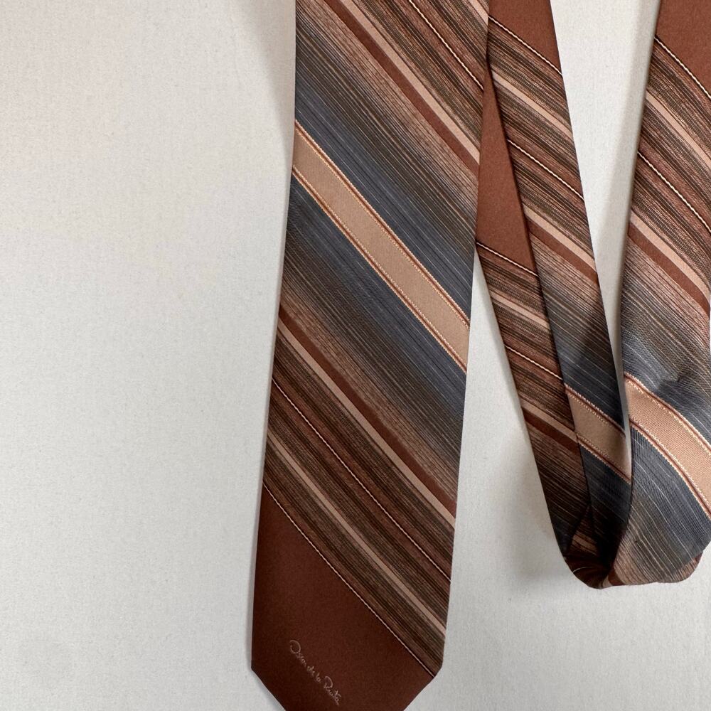 Oscar De La Renta Men’s Striped Neck Tie Brown Classic Menswear Retro - Picture 3 of 7